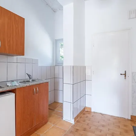 Maltas بيت ضيافة Perivoli (Corfu)