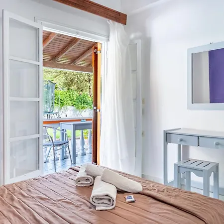 Maltas Guest house Perivoli (Corfu)