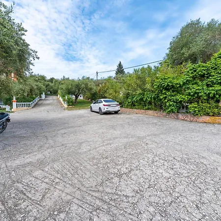 Maltas Guest house Perivoli (Corfu)