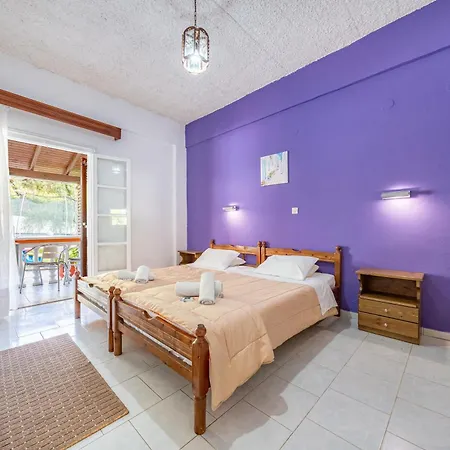 Maltas Pensiune Perivoli (Corfu)