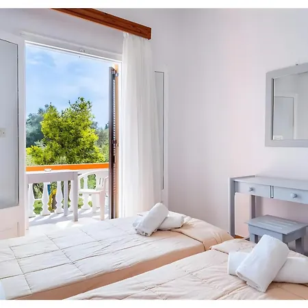 Maltas Pensjonat Perivoli (Corfu)