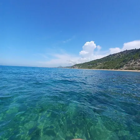 Maltas بيت ضيافة Perivoli (Corfu)