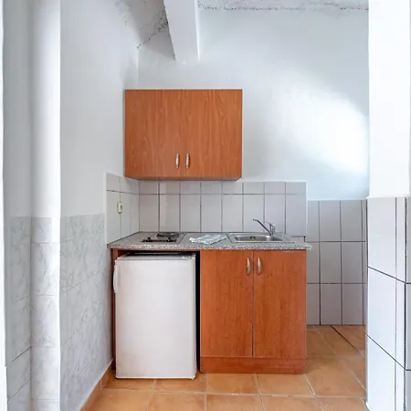 بيت ضيافة Maltas Perivoli (Corfu)